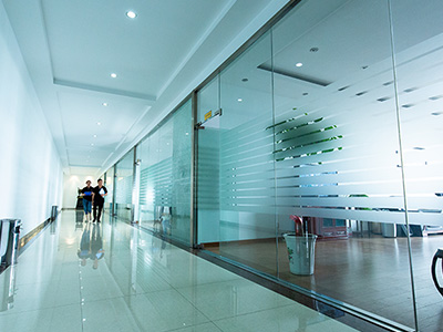 川島辦公樓大門 川島辦公走廊